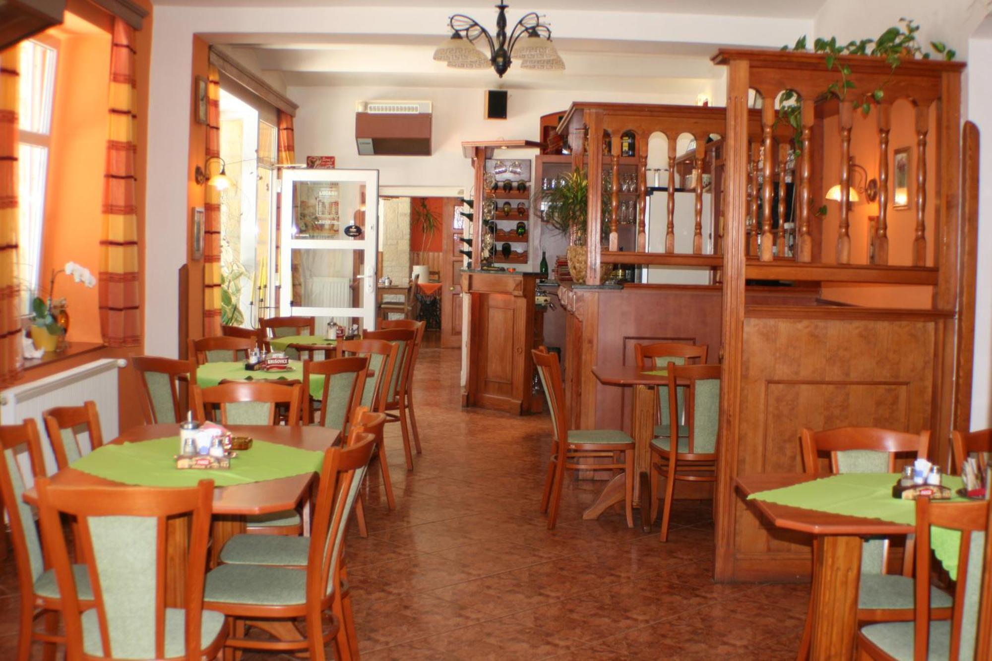 Pension-Restaurace Lugano Hřensko Zewnętrze zdjęcie